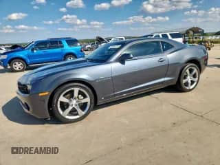 2010 Chevrolet Camaro 1LT with VIN 2G1FF1EV4A9119169, listed as a Copart auction lot 82095475 with 136,135 mi miles and Clean title. Bid and sale history available at DreamBid. Image 1.