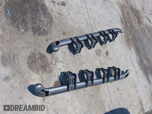 ✅ 2005 Ford Explorer XLT • VIN: 1FMZU73K95UB79894 • Lot: 42664316. Wystawiony na IAAI z przebiegiem 245 233 mil. Bezpłatny archiwum sprzedaży aukcyjnych z USA i szczegółowy raport historii pojazdu na DreamBid. Zdjęcie 12.