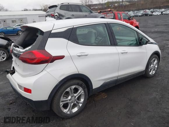 ✅ 2018 Chevrolet Bolt EV LT • VIN: 1G1FW6S06J4126715 • Lot: 41976300. Wystawiony na IAAI z przebiegiem 32 958 mil. Bezpłatny archiwum sprzedaży aukcyjnych z USA i szczegółowy raport historii pojazdu na DreamBid. Zdjęcie 4.