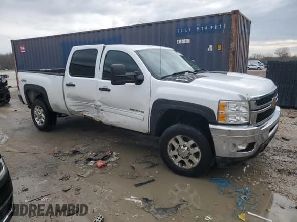 ✅ 2014 Chevrolet Silverado 2500HD LT • VIN: 1GC1KXCG2EF132035 • Лот: 52649525. Опубликован ранее на Copart с пробегом 216 301 миль. Бесплатный доступ к архиву аукционных продаж из США и подробный отчёт об истории автомобиля на DreamBid. Изображение 4.