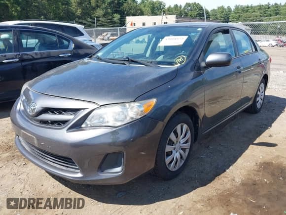 ✅ 2012 Toyota Corolla S • VIN: 2T1BU4EE2CC790162 • Lot: 43018572. Wystawiony na IAAI z przebiegiem 122 319 mil. Bezpłatny archiwum sprzedaży aukcyjnych z USA i szczegółowy raport historii pojazdu na DreamBid. Zdjęcie 2.