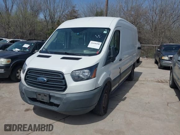 ✅ 2015 Ford Transit Cargo • VIN: 1FTNE2CMXFKA06516 • Lot: 41650498. Listed on IAAI with 281,654 mi. Free auction sales archive from the USA and detailed vehicle history report at DreamBid. Image 22.
