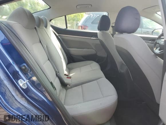 ✅ 2020 Hyundai Elantra SEL • VIN: 5NPD84LF1LH571845 • Lot: 66881265. Listed on Copart with 91,136 mi. Free auction sales archive from the USA and detailed vehicle history report at DreamBid. Image 10.