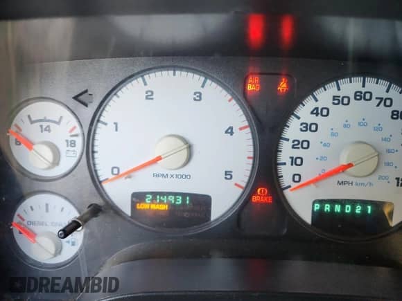 2005 Dodge 3500 SLT z VIN 3D7LS38C35G792659, wystawiony jako Copart lot #86188965 z przebiegiem 214 931 mil mil oraz Czysty tytuł • Clean title. Historia ofert i sprzedaży dostępna na DreamBid. Obrazek 9.