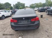 ✅ 2018 BMW 3 Series 330i xDrive • VIN: WBA8D9C53JA616349 • Лот: 43064534. Опубликован ранее на IAAI с пробегом 59 466 миль. Бесплатный доступ к архиву аукционных продаж из США и подробный отчёт об истории автомобиля на DreamBid. Изображение 16.