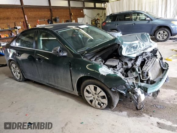 ✅ 2015 Chevrolet Cruze LT • VIN: 1G1PC5SB0F7206297 • Lot: 67517715. Listed on Copart with 81,049 mi. Free auction sales archive from the USA and detailed vehicle history report at DreamBid. Image 4.