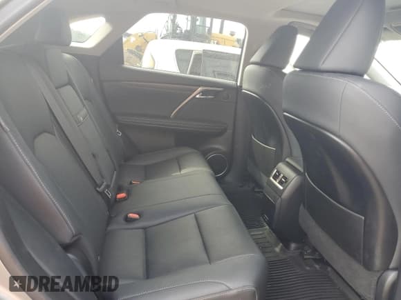 ✅ 2022 Lexus RX 350 • VIN: 2T2HZMAA5NC232934 • Lot: 82142525. Listed on Copart with 46,512 mi. Free auction sales archive from the USA and detailed vehicle history report at DreamBid. Image 11.