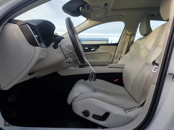 ✅ 2021 Volvo S60 Inscription • VIN: 7JRA22TL8MG096829 • Lot: 81316364. Listed on Copart with 40,169 mi. Free auction sales archive from the USA and detailed vehicle history report at DreamBid. Image 7.