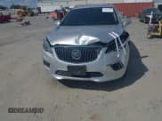 ✅ 2018 Buick Envision Essence • VIN: LRBFX1SA4JD027552 • Lot: 43304945. Wystawiony na IAAI z przebiegiem 147 409 mil. Bezpłatny archiwum sprzedaży aukcyjnych z USA i szczegółowy raport historii pojazdu na DreamBid. Zdjęcie 6.