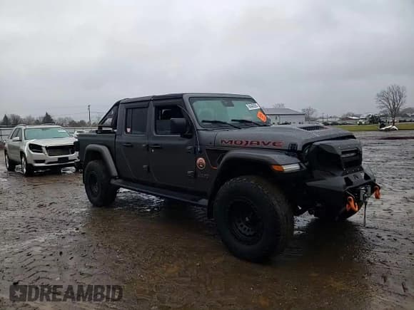 ✅ 2022 Jeep Gladiator Mojave • VIN: 1C6JJTEG8NL153411 • Lot: 94446285. Wystawiony na Copart z przebiegiem 74 385 mil. Bezpłatny archiwum sprzedaży aukcyjnych z USA i szczegółowy raport historii pojazdu na DreamBid. Zdjęcie 13.