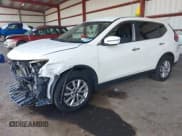 ✅ 2020 Nissan Rogue S • VIN: 5N1AT2MT6LC793637 • Lot: 43370443. Wystawiony na IAAI z przebiegiem 89 042 mil. Bezpłatny archiwum sprzedaży aukcyjnych z USA i szczegółowy raport historii pojazdu na DreamBid. Zdjęcie 2.