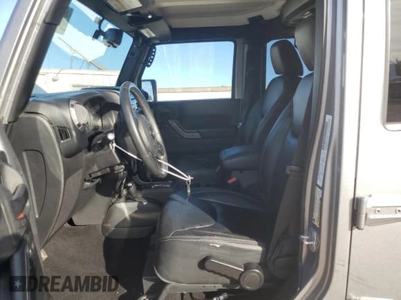 ✅ 2013 Jeep Wrangler Unlimited Sport • VIN: 1C4BJWDG2DL677068 • Lot: 85431435. Listed on Copart with 108,488 mi. Free auction sales archive from the USA and detailed vehicle history report at DreamBid. Image 7.