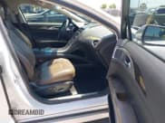 ✅ 2013 Lincoln MKZ • VIN: 3LN6L2JK2DR800880 • Lot: 42407838. Listed on IAAI with 126,484 mi. Free auction sales archive from the USA and detailed vehicle history report at DreamBid. Image 5.