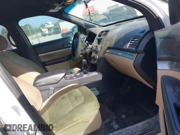 ✅ 2017 Ford Explorer • VIN: 1FM5K7B81HGD39604 • Lot: 42034589. Wystawiony na IAAI z przebiegiem 126 218 mil. Bezpłatny archiwum sprzedaży aukcyjnych z USA i szczegółowy raport historii pojazdu na DreamBid. Zdjęcie 5.