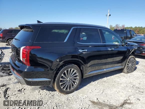 ✅ 2025 Hyundai Palisade Calligraphy • VIN: KM8R74GE9SU825697 • Лот: 83568894. Опубликован ранее на Copart с пробегом 2 468 миль. Бесплатный доступ к архиву аукционных продаж из США и подробный отчёт об истории автомобиля на DreamBid. Изображение 3.