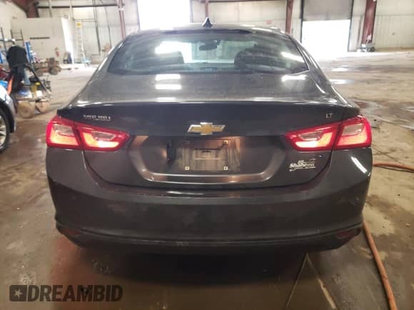 2017 Chevrolet Malibu LT с VIN 1G1ZE5ST5HF223990, выставлен на аукционе Copart как лот 60852365 с пробегом 82 481 миль миль и Списание • Salvage title. История ставок и продаж доступна на DreamBid. Изображение 6.