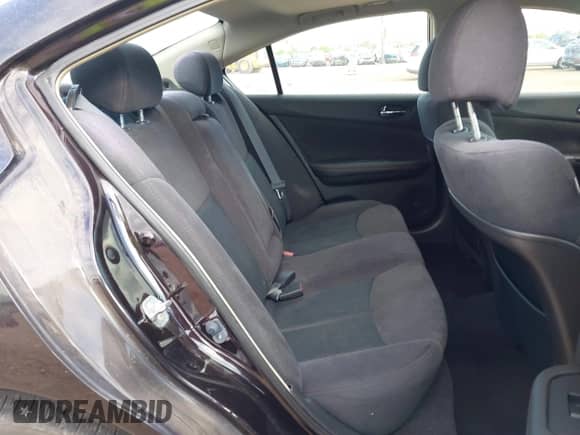 2012 Nissan Maxima S z VIN 1N4AA5AP5CC830766, wystawiony jako IAAI lot #42196124 z przebiegiem 222 928 mil mil oraz . Historia ofert i sprzedaży dostępna na DreamBid. Obrazek 8.