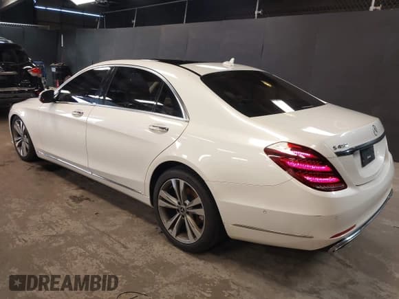 ✅ 2018 Mercedes-Benz S 450 • VIN: WDDUG6EB9JA350951 • Lot: 41875668. Listed on IAAI with 129,179 mi. Free auction sales archive from the USA and detailed vehicle history report at DreamBid. Image 3.