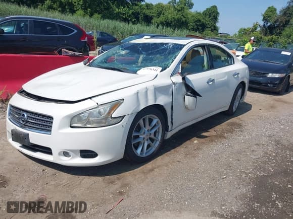 ✅ 2010 Nissan Maxima SV • VIN: 1N4AA5AP9AC840603 • Lot: 42896341. Wystawiony na IAAI z przebiegiem 112 690 mil. Bezpłatny archiwum sprzedaży aukcyjnych z USA i szczegółowy raport historii pojazdu na DreamBid. Zdjęcie 2.