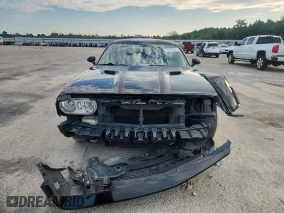 2014 Dodge Challenger Shaker z VIN 2C3CDYBT3EH207464, wystawiony jako Copart lot #64220845 z przebiegiem 125 369 mil mil oraz Szkoda całkowita • Salvage title. Historia ofert i sprzedaży dostępna na DreamBid. Obrazek 5.