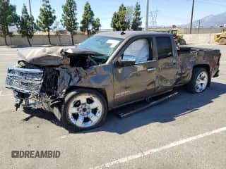 2014 Chevrolet Silverado 1500 LT z VIN 1GCRCREC5EZ413377, wystawiony jako Copart lot #80221315 z przebiegiem Nie podano mil oraz Szkoda całkowita • Salvage title. Historia ofert i sprzedaży dostępna na DreamBid. Obrazek 1.