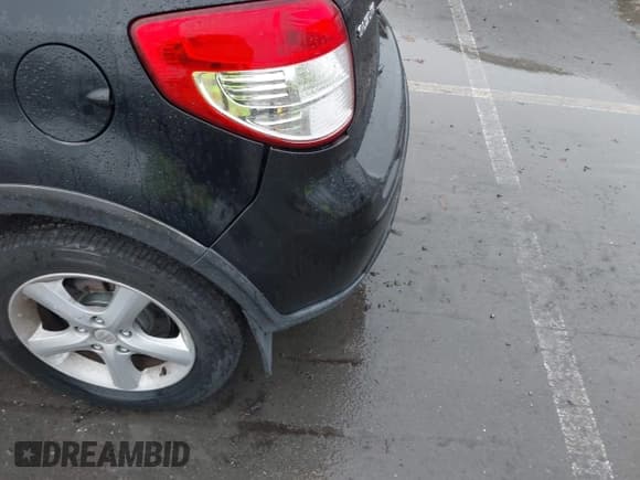 ✅ 2007 Suzuki SX4 • VIN: JS2YB413775106560 • Lot: 43745178. Listed on IAAI with 191,676 mi. Free auction sales archive from the USA and detailed vehicle history report at DreamBid. Image 6.