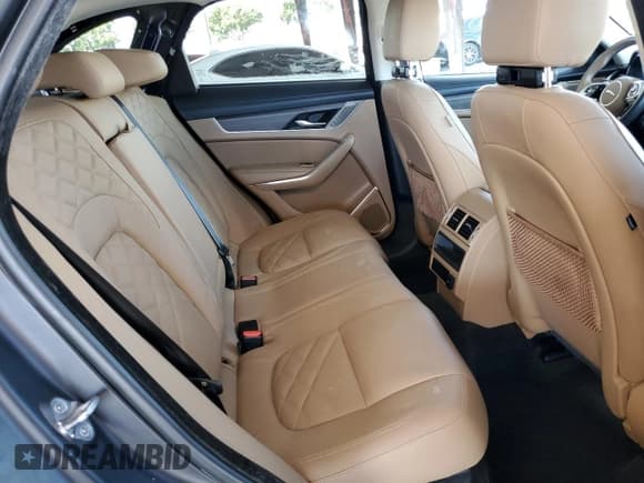 ✅ 2023 Jaguar F-Pace S • VIN: SADCJ2EX1PA709900 • Lot: 87285235. Wystawiony na Copart z przebiegiem 28 094 mil. Bezpłatny archiwum sprzedaży aukcyjnych z USA i szczegółowy raport historii pojazdu na DreamBid. Zdjęcie 11.