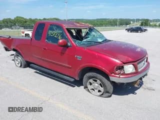 ✅ 1999 Ford F-150 • VIN: 1FTRX18W1XKB97650 • Лот: 42572056. Опубликован ранее на IAAI с пробегом Не указан. Бесплатный доступ к архиву аукционных продаж из США и подробный отчёт об истории автомобиля на DreamBid. Изображение 1.