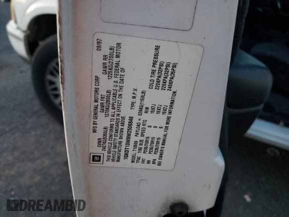 ✅ 1998 GMC Jimmy SLS • VIN: 1GKDT13W9W2506846 • Lot: 84854964. Listed on Copart with 151,051 mi. Free auction sales archive from the USA and detailed vehicle history report at DreamBid. Image 14.