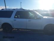 ✅ 2013 Ford Expedition Max Limited • VIN: 1FMJK2A54DEF19321 • Lot: 43670056. Wystawiony na IAAI z przebiegiem 265 903 mil. Bezpłatny archiwum sprzedaży aukcyjnych z USA i szczegółowy raport historii pojazdu na DreamBid. Zdjęcie 13.