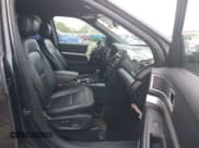 ✅ 2017 Ford Explorer XLT • VIN: 1FM5K7D87HGC51265 • Lot: 42116580. Wystawiony na IAAI z przebiegiem 147 898 mil. Bezpłatny archiwum sprzedaży aukcyjnych z USA i szczegółowy raport historii pojazdu na DreamBid. Zdjęcie 5.