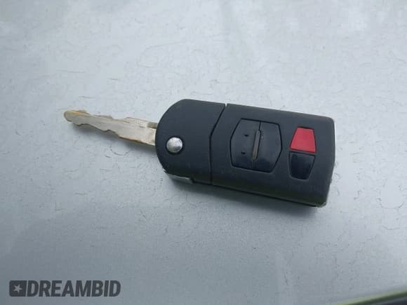 ✅ 2012 Mazda 6 i Sport • VIN: 1YVHZ8BHXC5M05441 • Лот: 42413191. Опубликован ранее на IAAI с пробегом 204 514 миль. Бесплатный доступ к архиву аукционных продаж из США и подробный отчёт об истории автомобиля на DreamBid. Изображение 11.