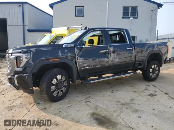 ✅ 2024 GMC Sierra 3500HD Denali • VIN: 1GT49WE72RF110266 • Lot: 66869744. Listed on Copart with 67,981 mi. Free auction sales archive from the USA and detailed vehicle history report at DreamBid. Image 1.