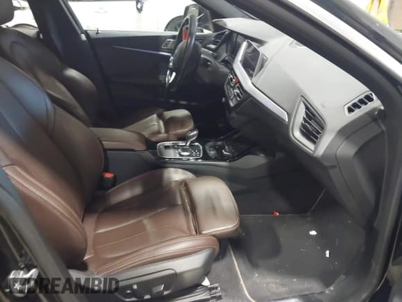 ✅ 2021 BMW 2 Series 228i xDrive • VIN: WBA73AK01M7G37453 • Lot: 43170625. Listed on IAAI with 64,202 mi. Free auction sales archive from the USA and detailed vehicle history report at DreamBid. Image 5.