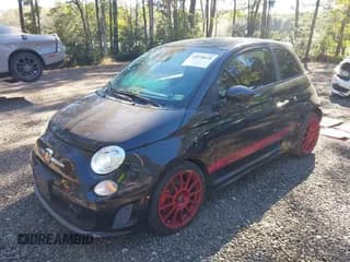 ✅ 2013 FIAT 500 Abarth • VIN: 3C3CFFFH7DT741013 • Lot: 43370648. Wystawiony na IAAI z przebiegiem 74 255 mil. Bezpłatny archiwum sprzedaży aukcyjnych z USA i szczegółowy raport historii pojazdu na DreamBid. Zdjęcie 2.