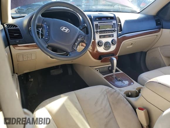 ✅ 2008 Hyundai Santa Fe GLS • VIN: 5NMSG73D88H163583 • Lot: 81711044. Listed on Copart with 137,135 mi. Free auction sales archive from the USA and detailed vehicle history report at DreamBid. Image 8.