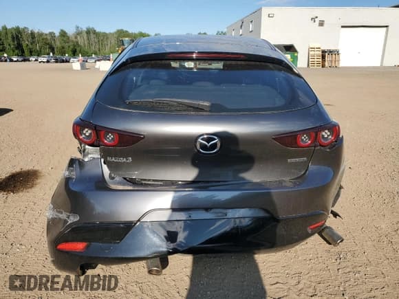 ✅ 2019 Mazda 3 Preferred • VIN: JM1BPAMM6K1146455 • Lot: 66994285. Wystawiony na Copart z przebiegiem 95 433 mil. Bezpłatny archiwum sprzedaży aukcyjnych z USA i szczegółowy raport historii pojazdu na DreamBid. Zdjęcie 6.
