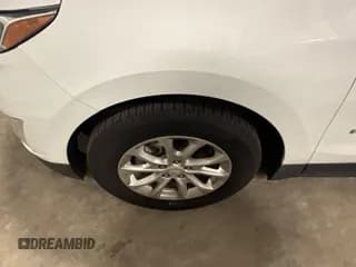 ✅ 2021 Chevrolet Equinox LS • VIN: 2GNAXHEV4M6145288 • Lot: 42448888. Wystawiony na IAAI z przebiegiem 85 917 mil. Bezpłatny archiwum sprzedaży aukcyjnych z USA i szczegółowy raport historii pojazdu na DreamBid. Zdjęcie 1.