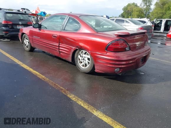 ✅ 2002 Pontiac Grand Am • VIN: 1G2NF12E42C186876 • Лот: 43369460. Опубликован ранее на IAAI с пробегом 112 793 миль. Бесплатный доступ к архиву аукционных продаж из США и подробный отчёт об истории автомобиля на DreamBid. Изображение 3.