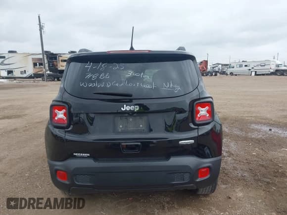 ✅ 2020 Jeep Renegade Altitude • VIN: ZACNJABB3LPL46739 • Lot: 42096169. Listed on IAAI with 63,591 mi. Free auction sales archive from the USA and detailed vehicle history report at DreamBid. Image 16.
