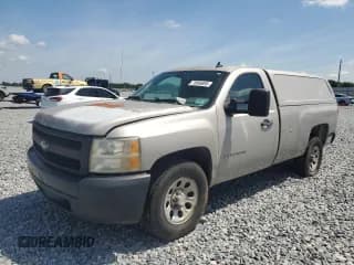 ✅ 2008 Chevrolet Silverado 1500 Work Truck • VIN: 1GCEC14X58Z307679 • Лот: 70956895. Опубликован ранее на Copart с пробегом Не указан. Бесплатный доступ к архиву аукционных продаж из США и подробный отчёт об истории автомобиля на DreamBid. Изображение 1.
