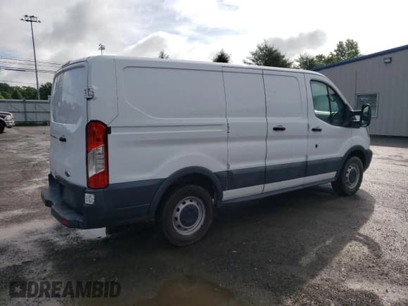 ✅ 2016 Ford Transit Cargo • VIN: 1FTYE1ZM9GKB03092 • Lot: 60448765. Listed on Copart with 65,244 mi. Free auction sales archive from the USA and detailed vehicle history report at DreamBid. Image 3.
