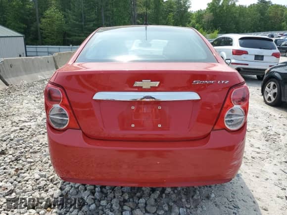 2012 Chevrolet Sonic LTZ с VIN 1G1JE5SH3C4140930, выставлен на аукционе Copart как лот 59429075 с пробегом 101 740 миль миль и Чистый • Clean title. История ставок и продаж доступна на DreamBid. Изображение 6.