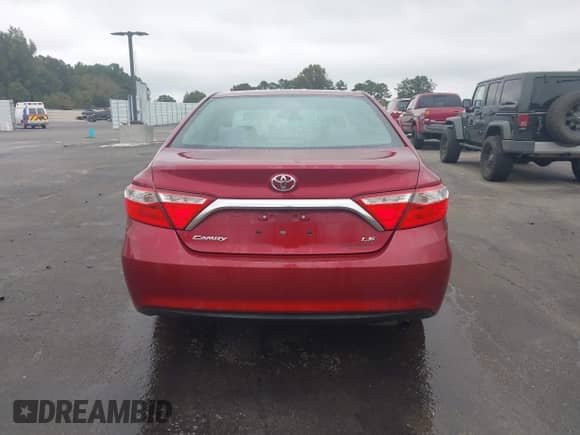 2015 Toyota Camry SE с VIN 4T1BF1FK2FU915676, выставлен на аукционе IAAI как лот 43382844 с пробегом 123 734 миль миль и . История ставок и продаж доступна на DreamBid. Изображение 16.