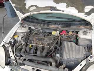 2005 Dodge Neon SE z VIN 1B3ES26C35D125248, wystawiony jako IAAI lot #42192955 z przebiegiem 157 139 mil mil oraz . Historia ofert i sprzedaży dostępna na DreamBid. Obrazek 6.