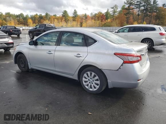 ✅ 2015 Nissan Sentra S • VIN: 3N1AB7AP6FY298994 • Lot: 87227025. Wystawiony na Copart z przebiegiem 114 780 mil. Bezpłatny archiwum sprzedaży aukcyjnych z USA i szczegółowy raport historii pojazdu na DreamBid. Zdjęcie 2.