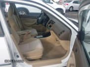 ✅ 2005 Honda Civic VP • VIN: 2HGES16365H505553 • Лот: 43715504. Опубликован ранее на IAAI с пробегом 232 938 миль. Бесплатный доступ к архиву аукционных продаж из США и подробный отчёт об истории автомобиля на DreamBid. Изображение 5.