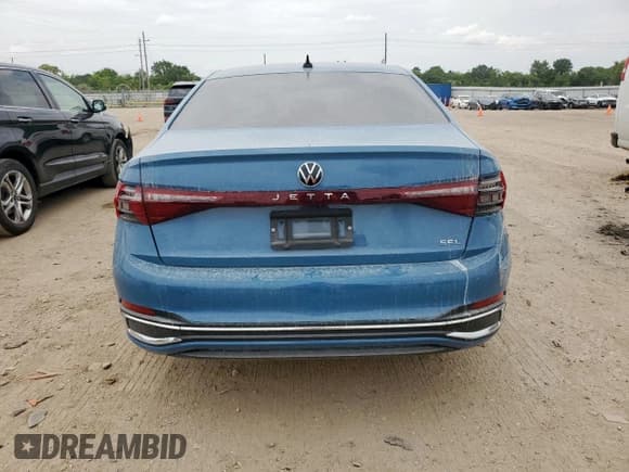 ✅ 2025 Volkswagen Jetta SEL • VIN: 3VWGX7BU3SM060757 • Lot: 65505425. Listed on Copart with 3,181 mi. Free auction sales archive from the USA and detailed vehicle history report at DreamBid. Image 6.