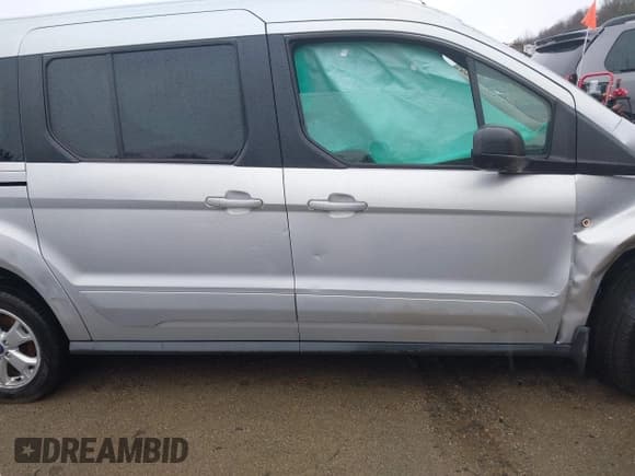 ✅ 2014 Ford Transit Connect XLT • VIN: NM0GE9F77E1155359 • Lot: 41793813. Listed on IAAI with 175,183 mi. Free auction sales archive from the USA and detailed vehicle history report at DreamBid. Image 12.