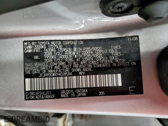 ✅ 2009 Lexus LX 570 • VIN: JTJHY00WX94028584 • Lot: 93940385. Listed on Copart with 212,077 mi. Free auction sales archive from the USA and detailed vehicle history report at DreamBid. Image 13.